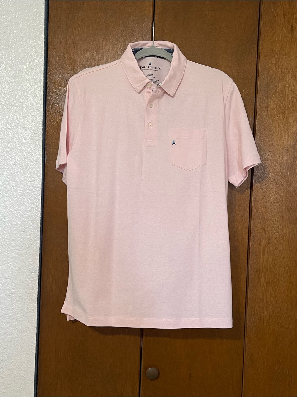 Tailor Vintage Men’s  Polo/ Golf shirt  with Chest Pocket  NWT  size Large  $34